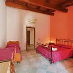 Bed and breakfast Sciarammola 3*