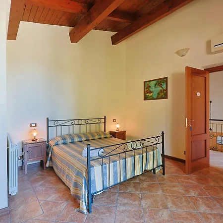 Oda ve Kahvaltı Sciarammola Patti