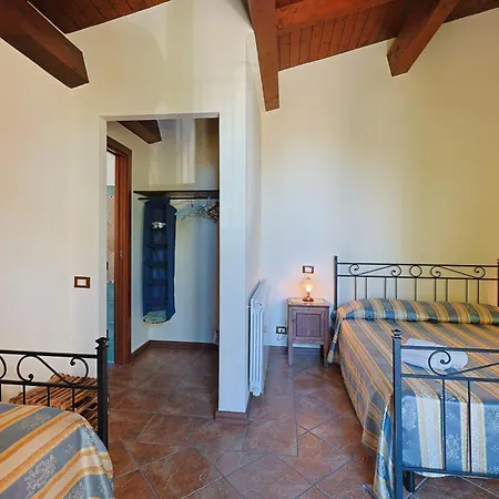 فندق مبيت وإفطار Sciarammola 3*