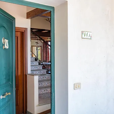 Oda ve Kahvaltı Sciarammola Patti